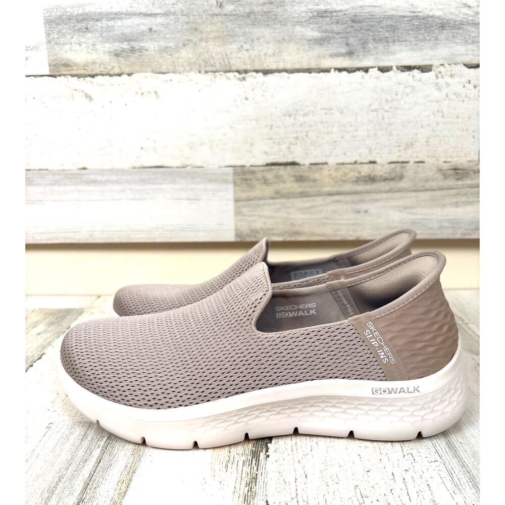Skechers Womens 10.5 Beige Go Walk Slip In Casual Walking Sneakers NEW